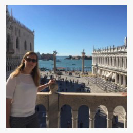 blog photo woman comfortable on vacation